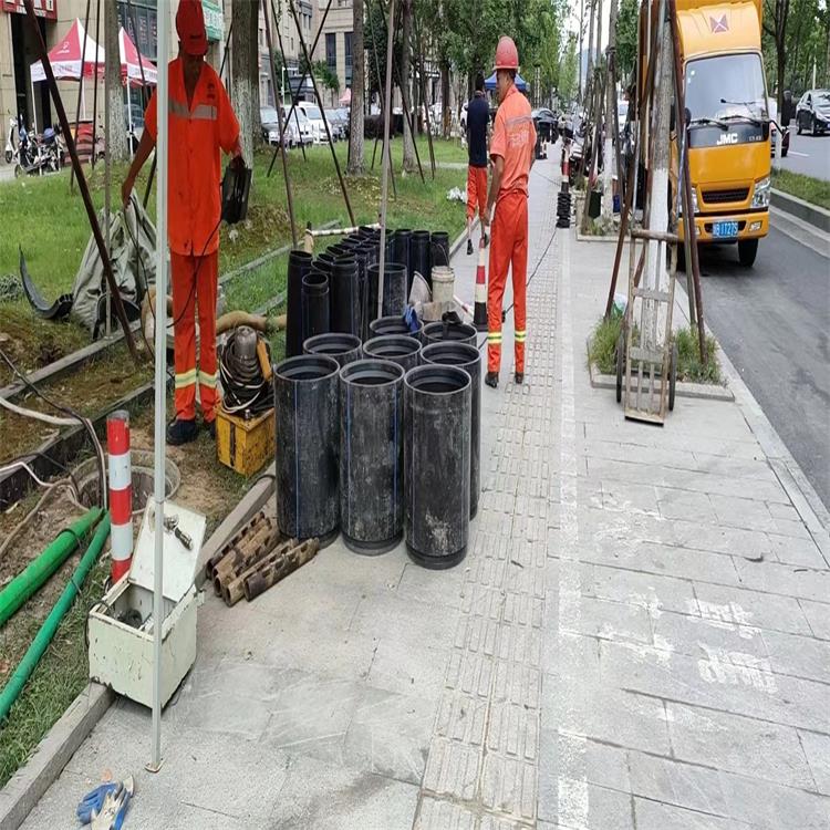 尼勒克管道短管置换修复